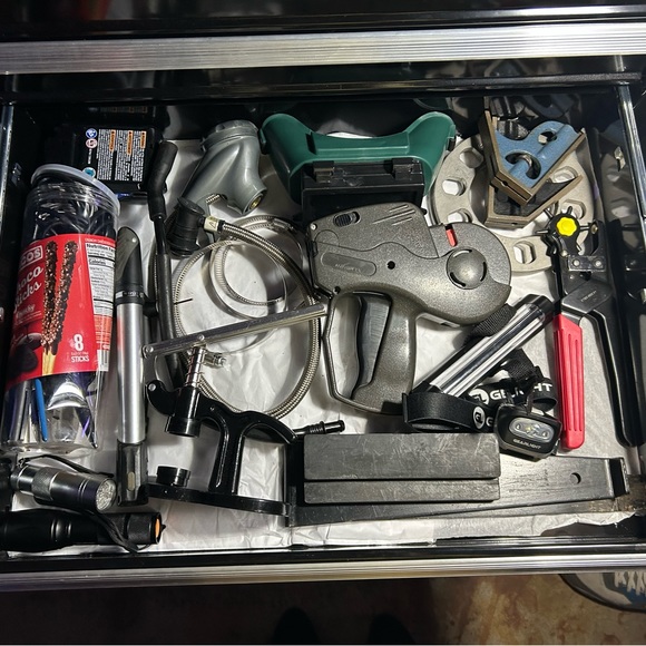 Craftsman toolbox with everything in it - Picture 7 of 16